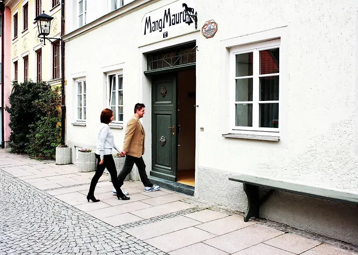 ゲストハウス マウルスハウス 3*