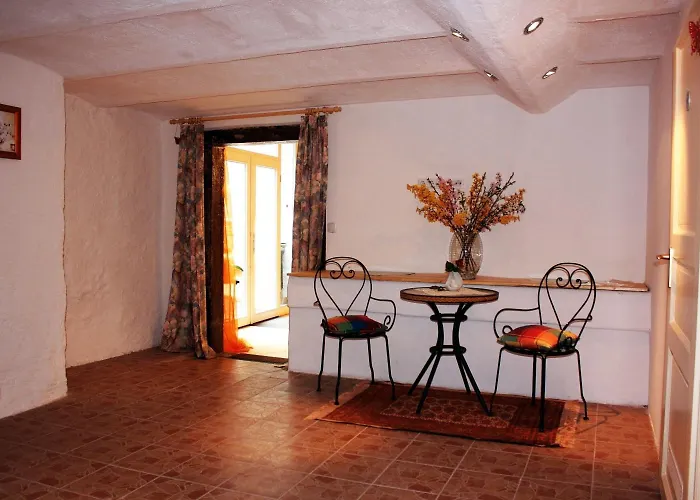 マウルスハウス ゲストハウス フュッセン