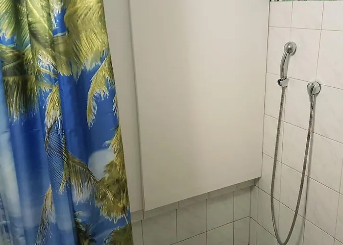 ゲストハウス マウルスハウス 3*